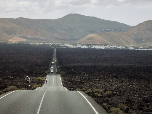 TIMANFAYA-ROAD